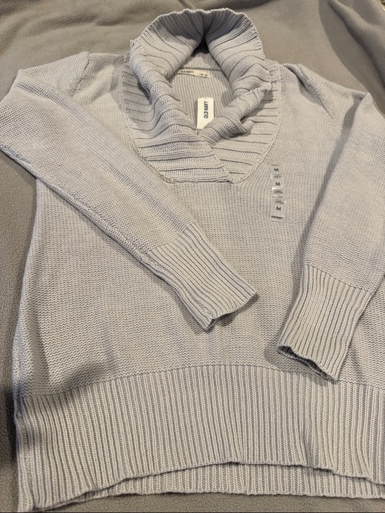 Old Navy Sweaters - Old Navy Light Gray Ribbed Shawl-Collar Sweater